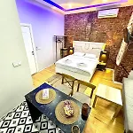 Taksim Luxurious Ammuer
