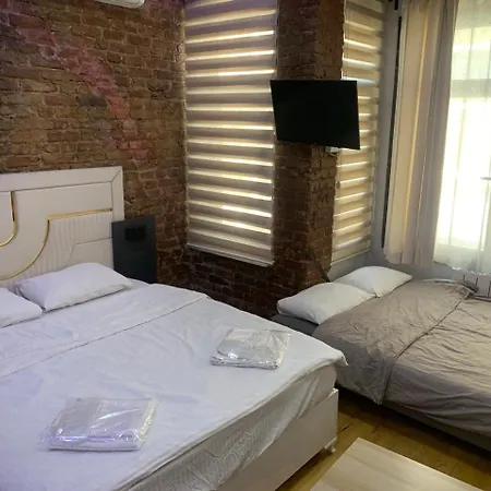 Taksim Luxury Camellia Aparthotel 3*